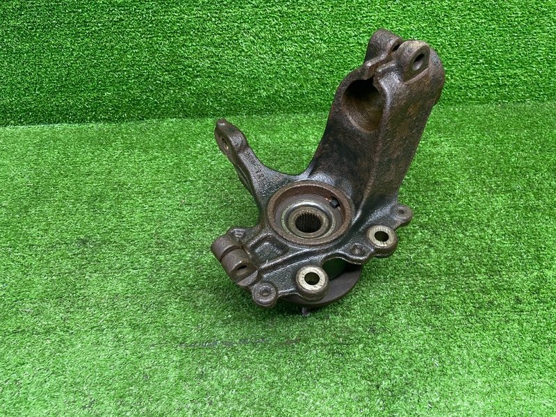 Кулак поворотный, 3000 рублей, Москва