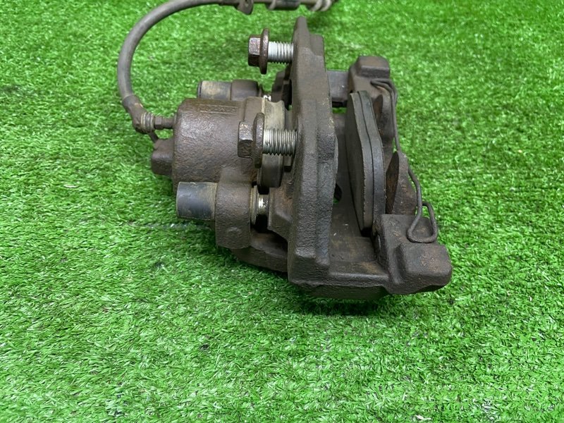 Суппорт тормозной передний правый, 1150 рублей, Москва