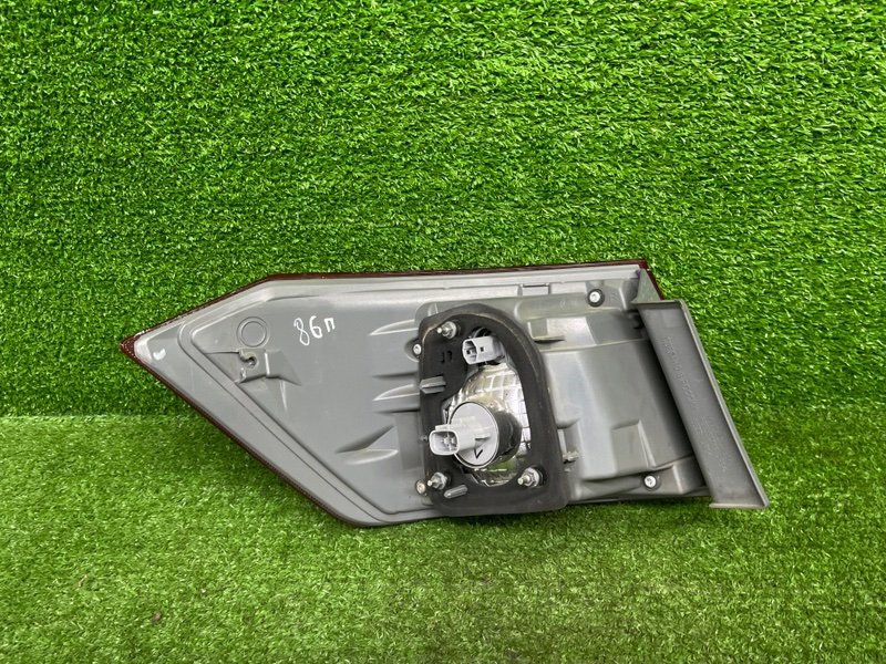 Фонарь задний правый, 6500 рублей, Москва