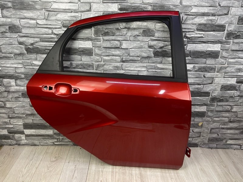 Дверь задняя правая, 39000 рублей, Москва