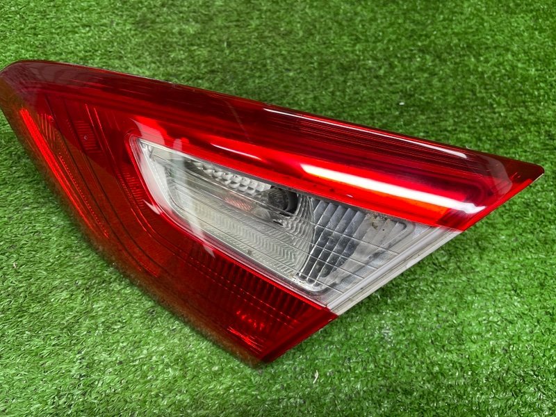 Фонарь задний правый, 7000 рублей, Москва