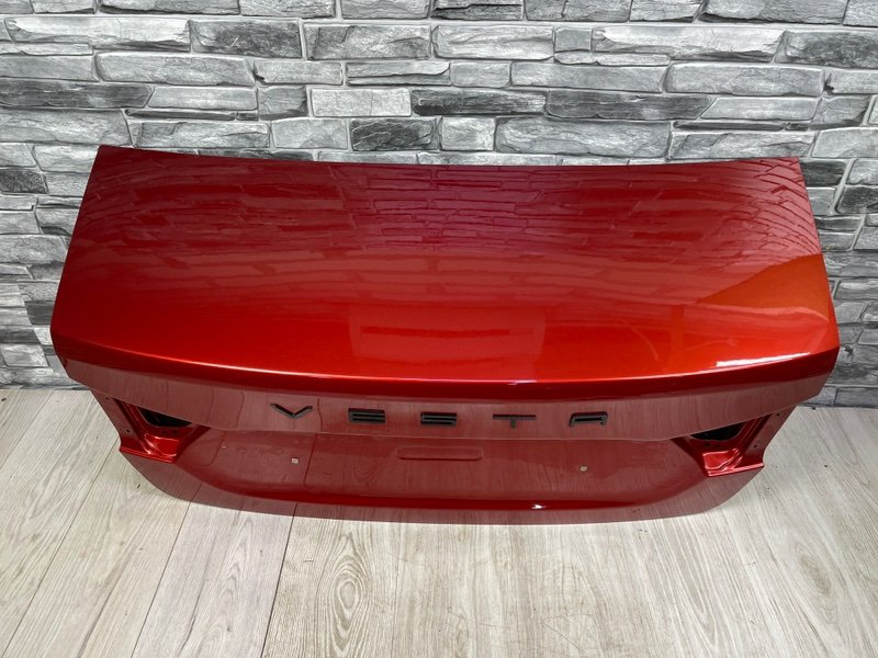 Крышка багажника, 30000 рублей, Москва