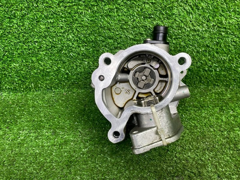 Насос вакуумный, 8000 рублей, Москва