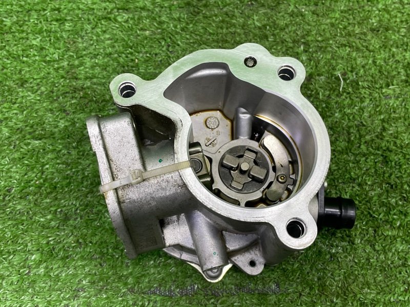 Насос вакуумный, 8000 рублей, Москва