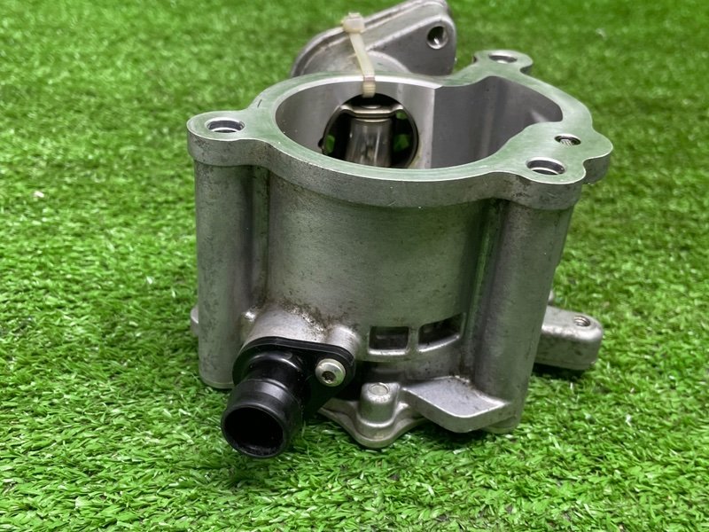 Насос вакуумный, 8000 рублей, Москва