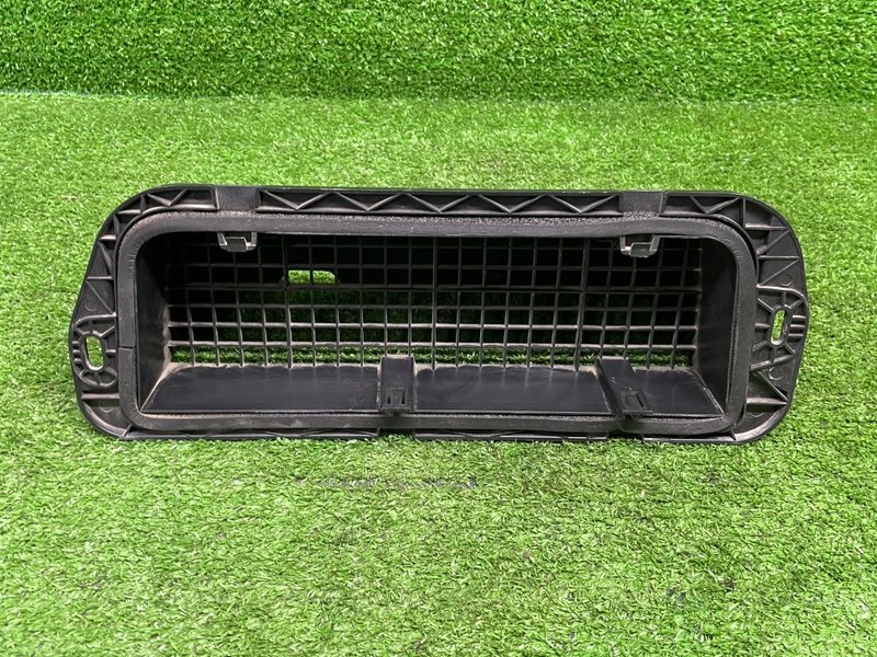 Воздухозаборник, 1000 рублей, Москва