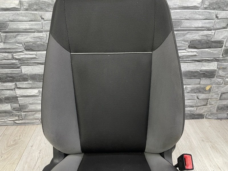 Сиденье переднее правое, 7000 рублей, Москва