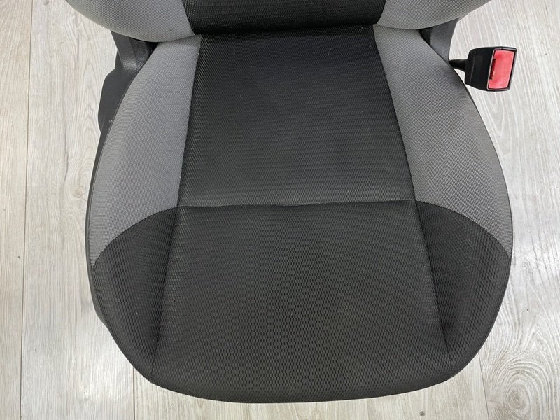 Сиденье переднее правое, 7000 рублей, Москва