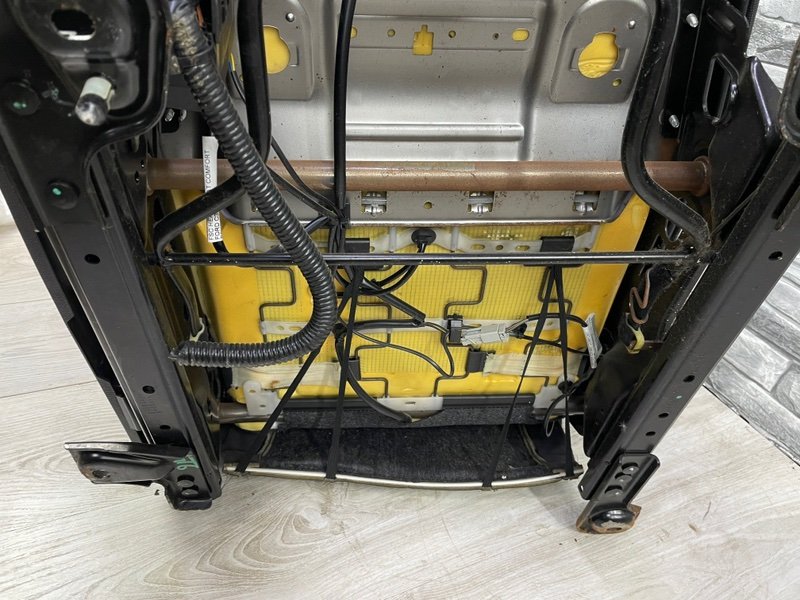 Сиденье переднее правое, 7000 рублей, Москва