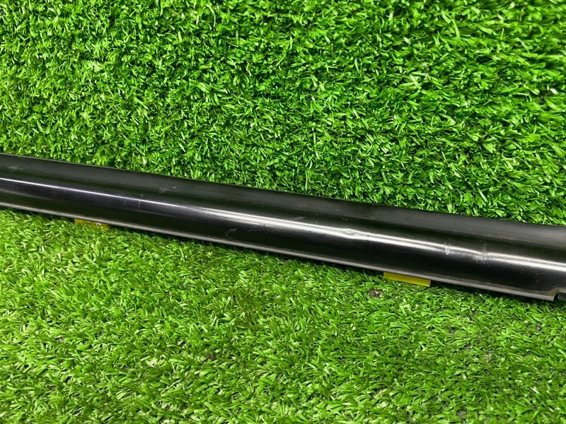 Молдинг стекла, 1000 рублей, Москва