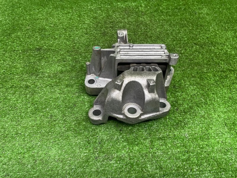 Опора двигателя, 10000 рублей, Москва