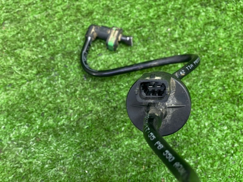 Клапан вентиляции топливного бака, 1000 рублей, Москва