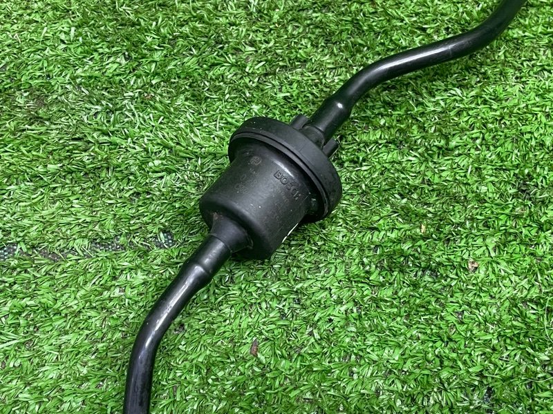 Клапан вентиляции топливного бака, 1000 рублей, Москва