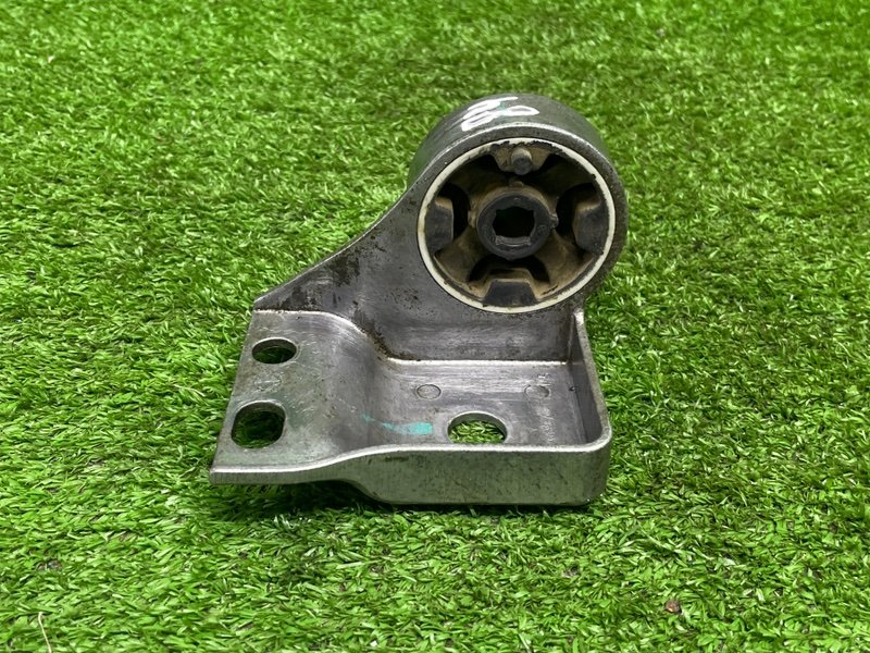 Кронштейн глушителя, 3500 рублей, Москва