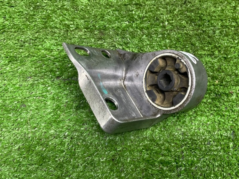 Кронштейн глушителя, 3500 рублей, Москва