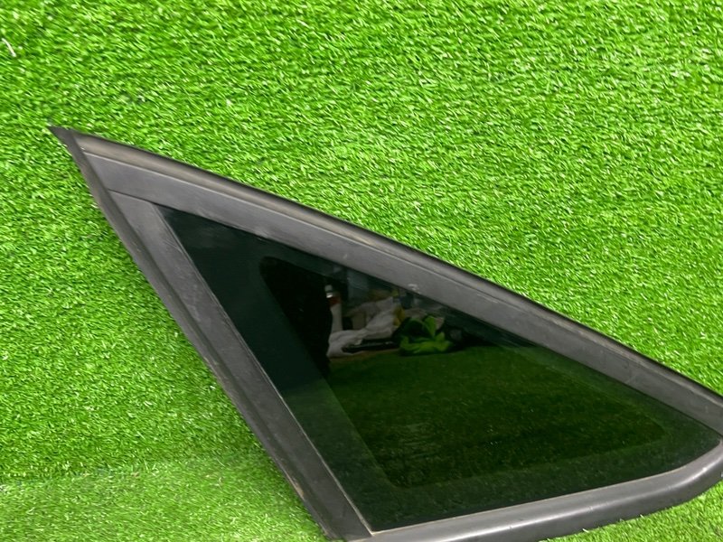 Стекло глухое зад. левое, 1500 рублей, Москва