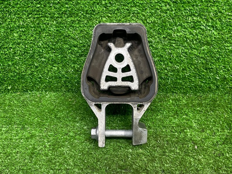 Опора двигателя, 2500 рублей, Москва