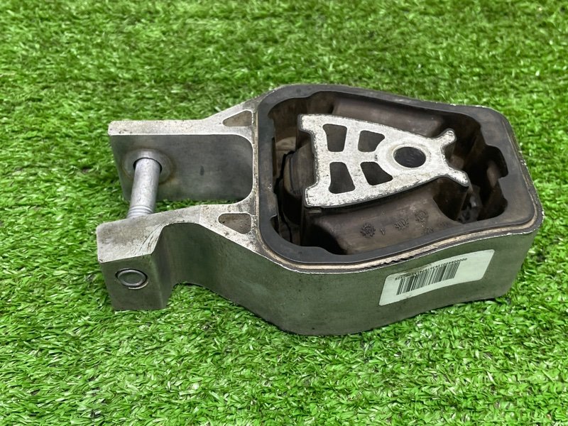 Опора двигателя, 2500 рублей, Москва