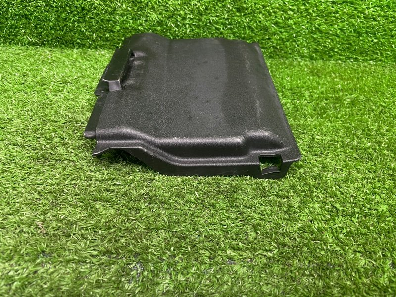 Крышка аккумулятора, 1000 рублей, Москва