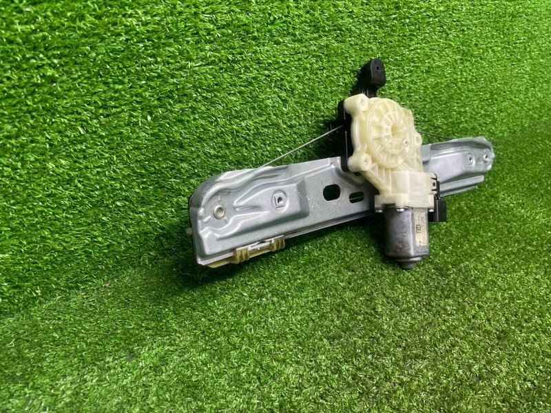 Стеклоподъемник задний, 1500 рублей, Москва