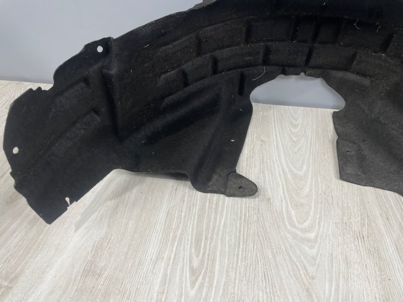 Подкрылок, 1500 рублей, Москва