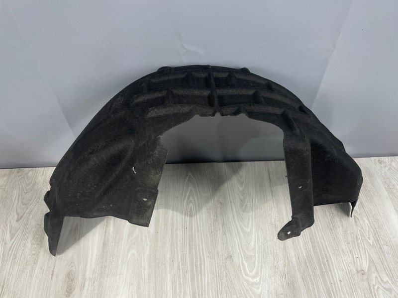 Подкрылок, 1500 рублей, Москва