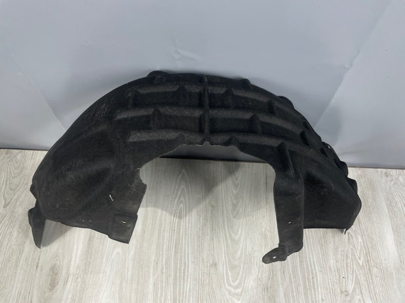 Подкрылок, 1500 рублей, Москва