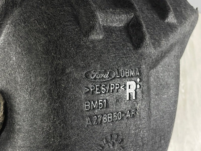 Подкрылок, 1550 рублей, Москва