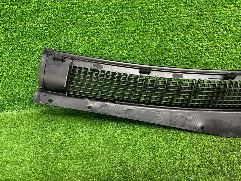 Планка под лобовое стекло, 1000 рублей, Москва