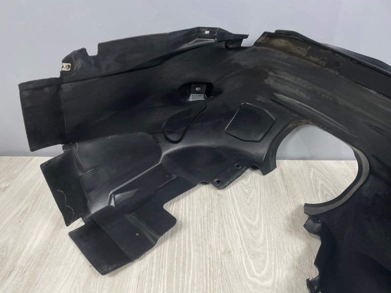 Подкрылок, 3000 рублей, Москва