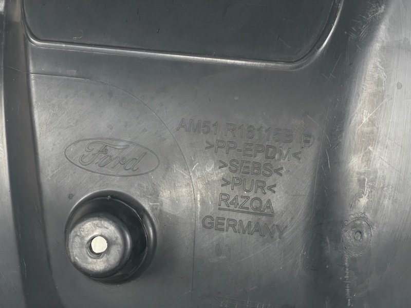 Подкрылок, 3000 рублей, Москва