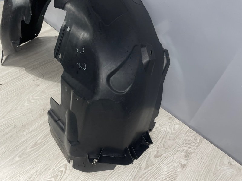 Подкрылок, 3050 рублей, Москва