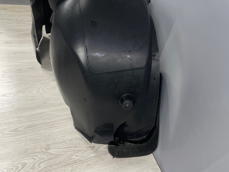 Подкрылок, 3100 рублей, Москва