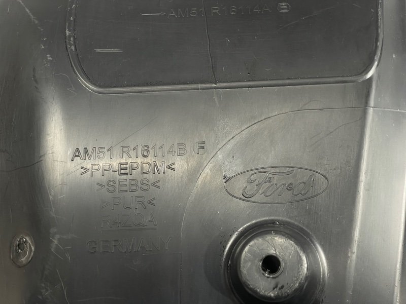 Подкрылок, 3000 рублей, Москва