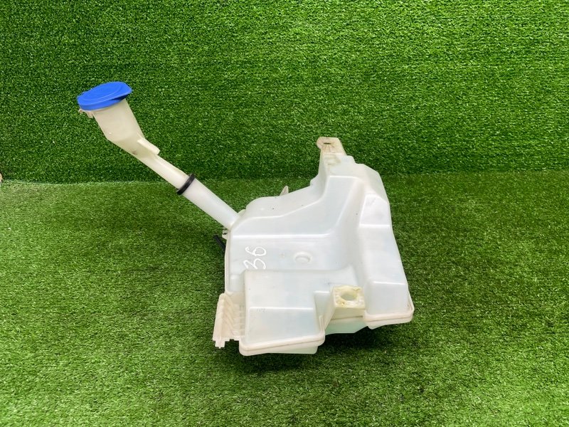 Бачок омывателя лобового стекла, 2000 рублей, Москва