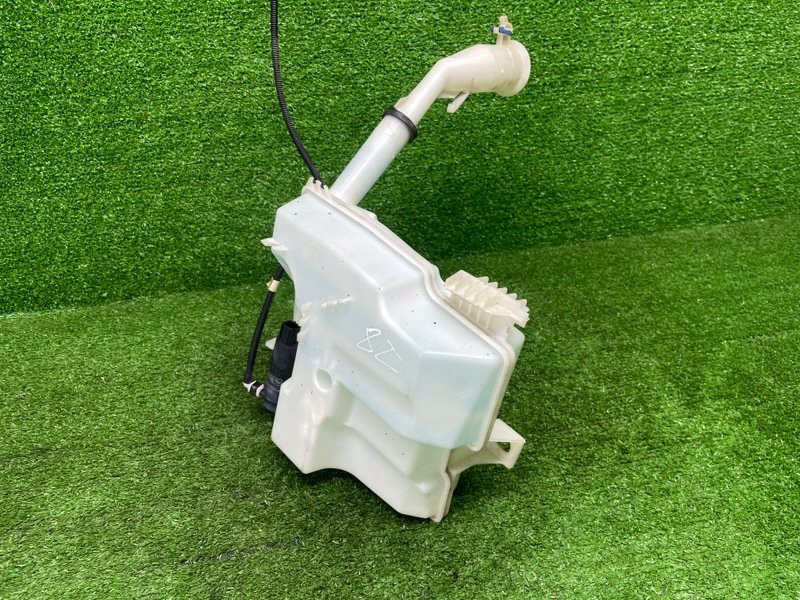 Бачок омывателя лобового стекла, 1700 рублей, Москва