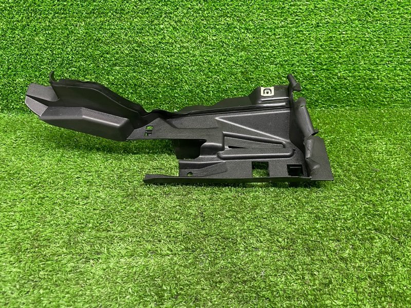 Накладка крыла, 1150 рублей, Москва