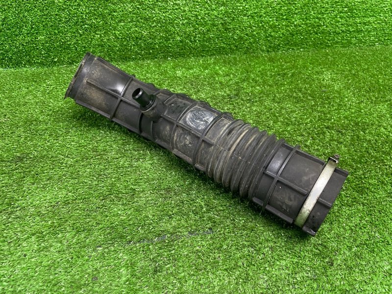 Патрубок воздушного фильтра, Москва