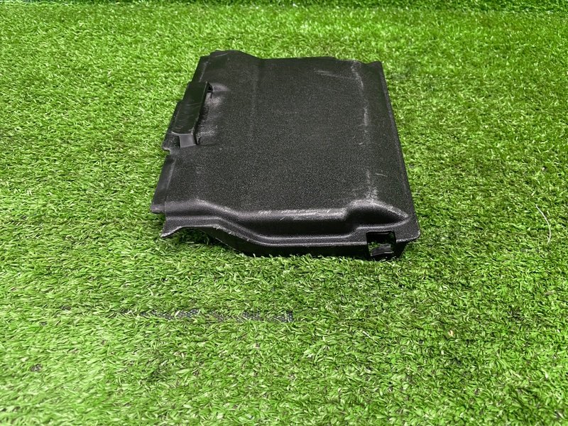 Крышка аккумулятора, 1000 рублей, Москва