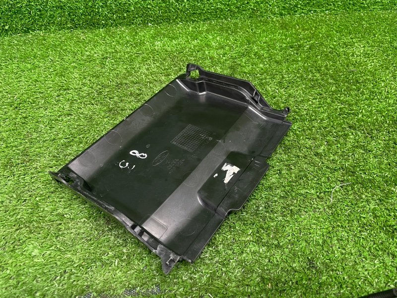 Крышка аккумулятора, 1000 рублей, Москва