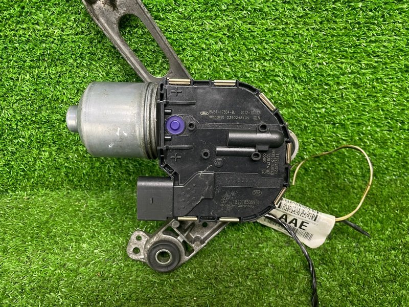 Моторчик стеклоочистителя передний, 2100 рублей, Москва