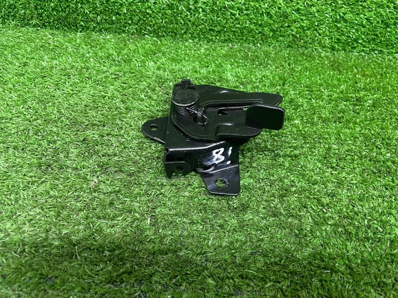 Замок капота, 1000 рублей, Москва