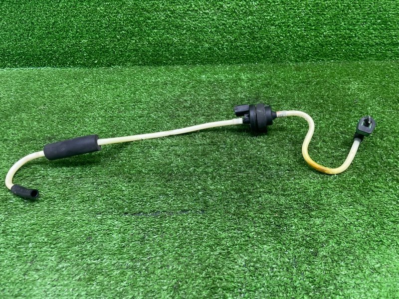 Клапан вентиляции топливного бака, 1000 рублей, Москва