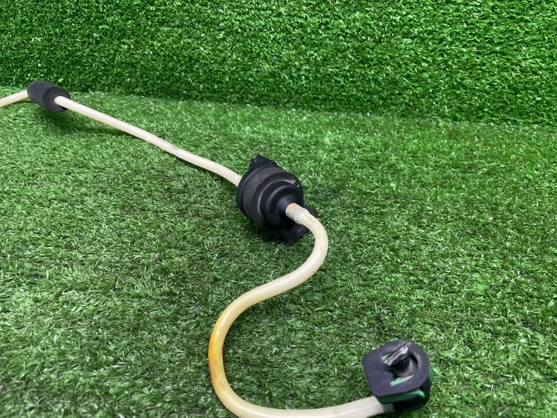 Клапан вентиляции топливного бака, 1000 рублей, Москва