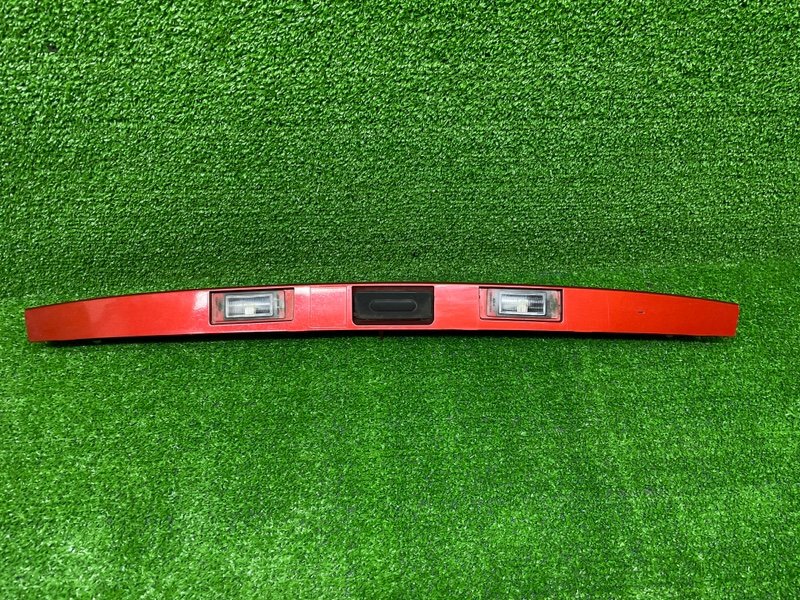 Накладка крышки багажника, 2500 рублей, Москва