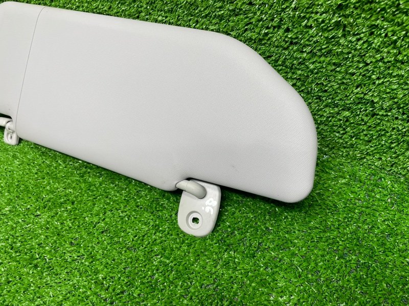 Козырек солнцезащитный, 1000 рублей, Москва