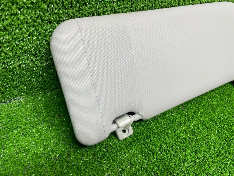 Козырек солнцезащитный, 1000 рублей, Москва