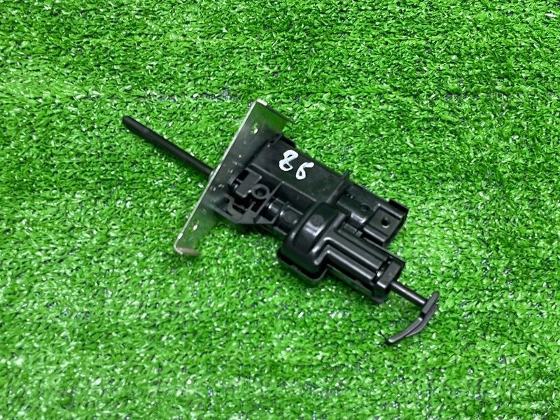 Активатор лючка бензобака, 2500 рублей, Москва