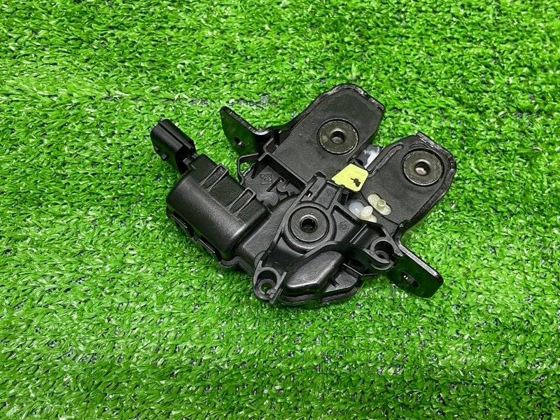 Замок багажника, 1500 рублей, Москва