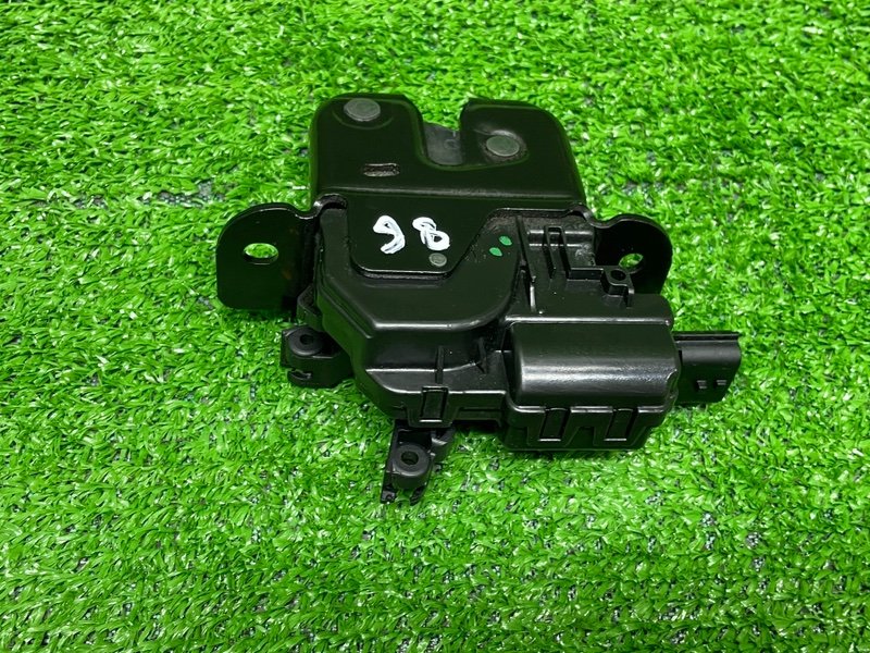 Замок багажника, 1500 рублей, Москва